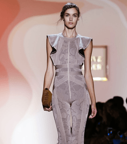 موضة الـ Jumpsuit بقماش الليكرا من Herve Leger لصيف 2016