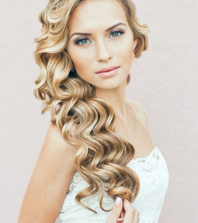 التسريحة المموجة الجانبية