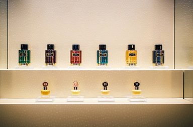 صور اجدد عطور كارولينا هيريرا 2015 في دبي