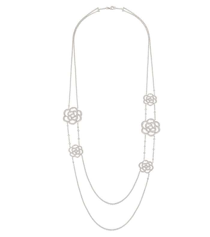 اختاري عقد Camelia Ajour من CHANEL