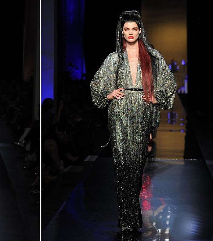 صور موديلات فساتين سهرة باكمام طويلة