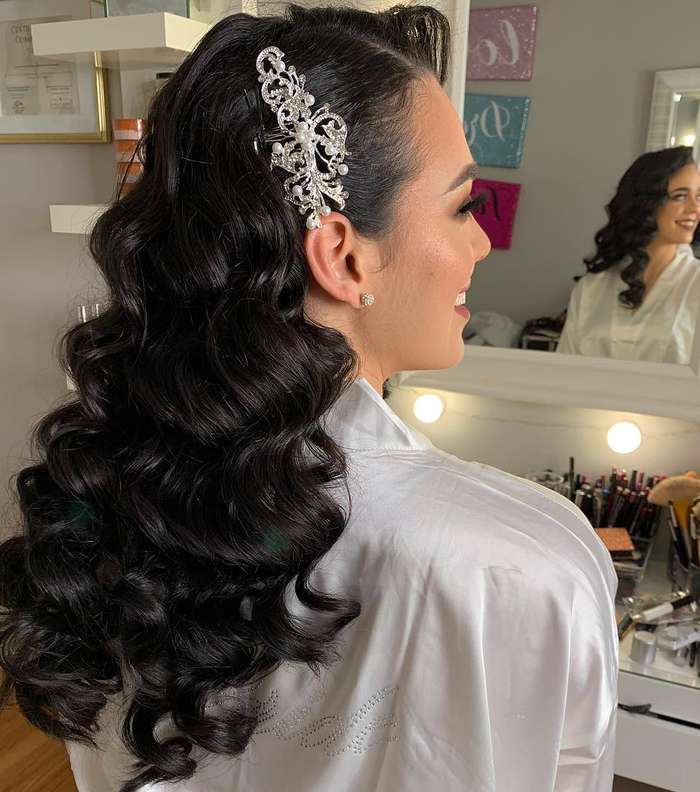 صور اروع تسريحات شعر طويل للعروس