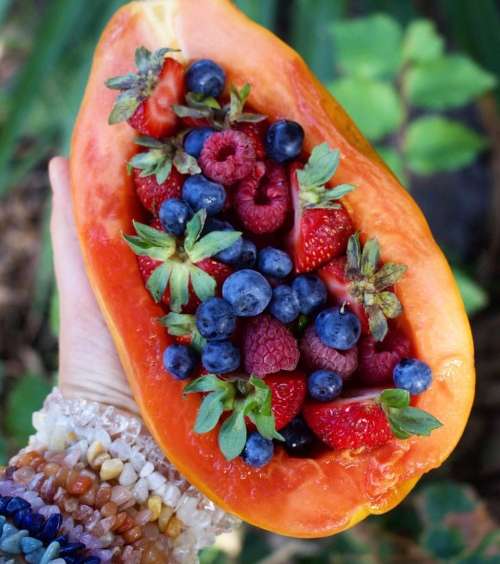 البابايا: أفضل علاجات محيط العيون