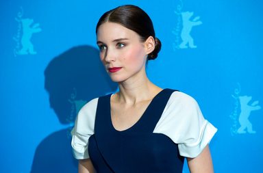 كل ما تريدين معرفته من اخبار ومعلومات وصور ووثائق عن روني مارا 