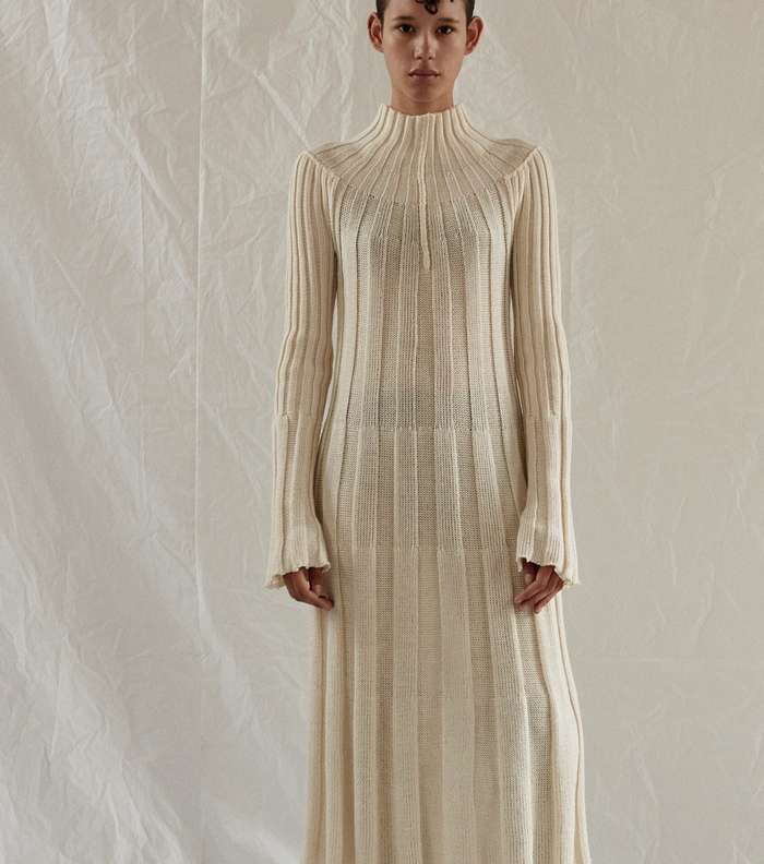 الفستان الصوفي بالطول المتوسط من مجموعة سيلين Resort 2017