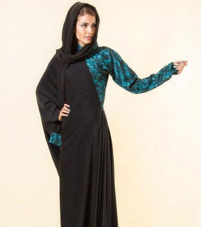 صور اجمل عبايات مشلح لهذا الموسم