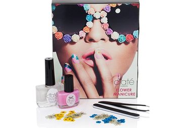 مجموعات طلاء الأظافر الجديدة من Ciaté