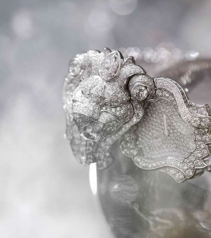 ساعة Lion Astral Secret من CHANEL