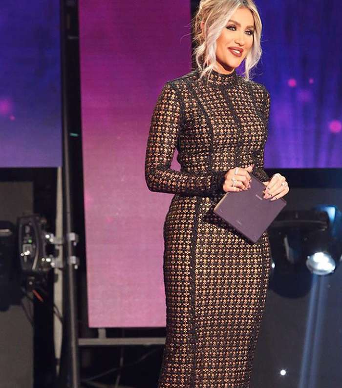 صور اجمل فساتين مايا دياب 2017