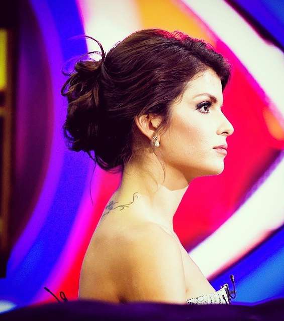  تسريحة الرفعة الناعمة