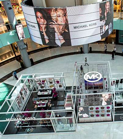 صور حفل افتتاح متجر Michael Kors المؤقت في دبي مول