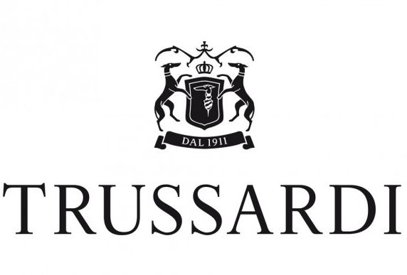 كل ما تريدين معرفته من معلومات وأخبار وصور ومراجع عن  مصمم ماركة Trussardi