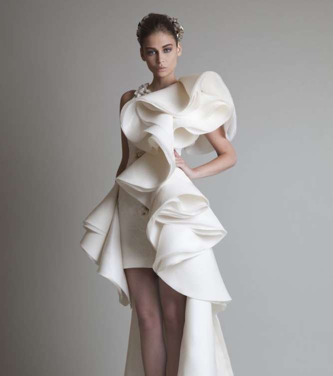 إليكِ أجمل موديلات الفساتين الرسمية من كريكور جابوتيان