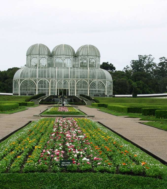 حدائق Botânico de Curitiba في البرازيل