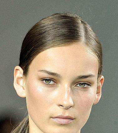 النيود يكرّس نفسه على الساحة 