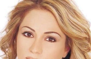  مطربة المقاومة