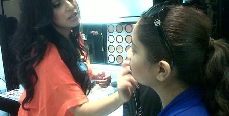 من دبي: جورجيو أرماني وهدى قطان يجمعهما جمالكِ أنتِ!