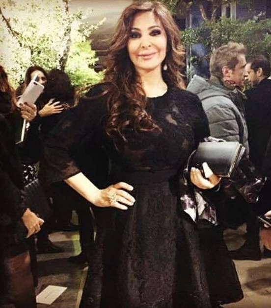 فستان أليسا الأسود