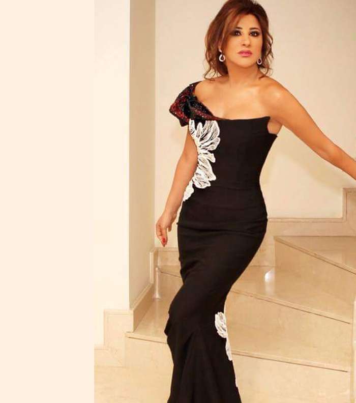فساتين نجوى كرم انستقرام 2015