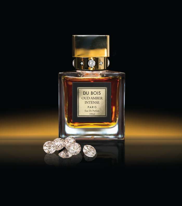 Amber Oud  من عطر Du Bois  