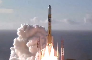 الامارات تطلق مسبار الامل وتدخل التاريخ في اول مهمة عربية الى المريخ