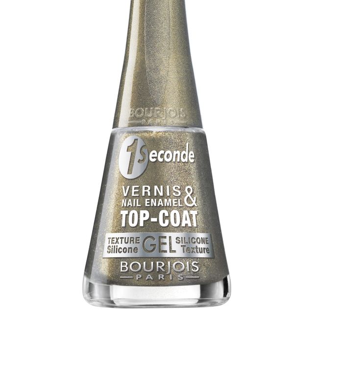 الرمادي...أجمل ألوان طلاء الأظافر هذا الموسم 