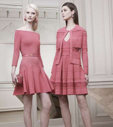 تألقي بأجمل أزياء إيلي صعب من مجموعة Resort 2015