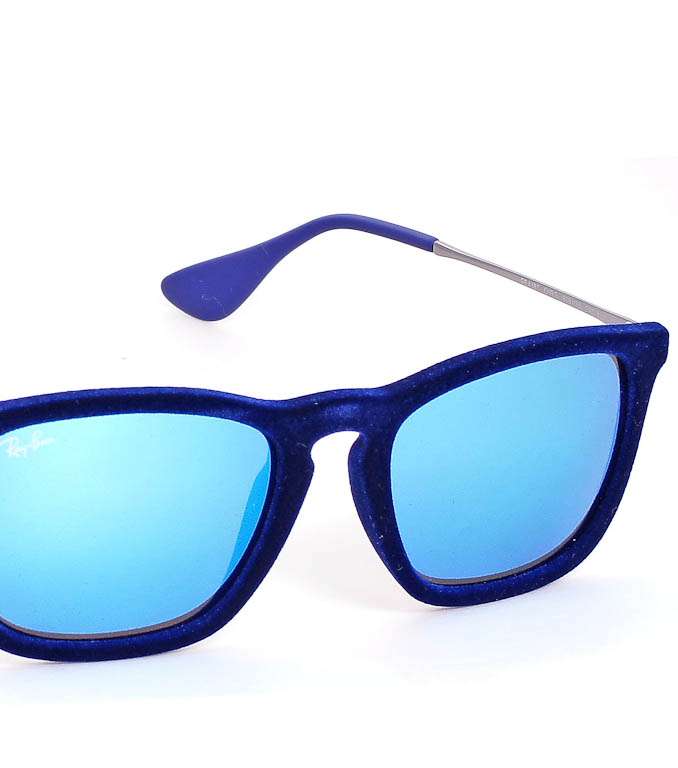 اعتمدي نظارات Chris velvet edition
