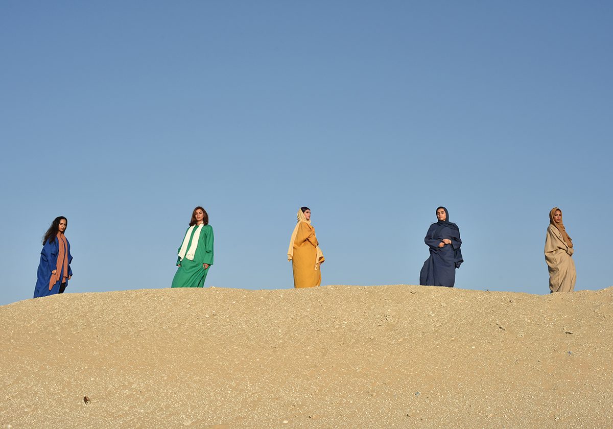 صور سيدات من كتاب Under the Abaya: Street style from Saudi Arabia