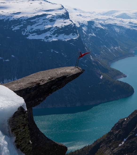 مضيق Trolltunga البحري في النرويج