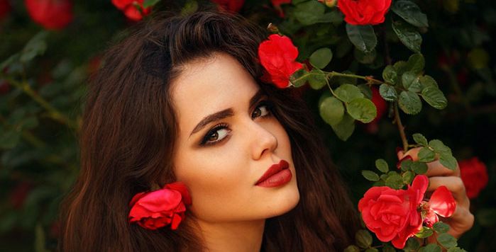 عطور تحتفي معك موسم الحب