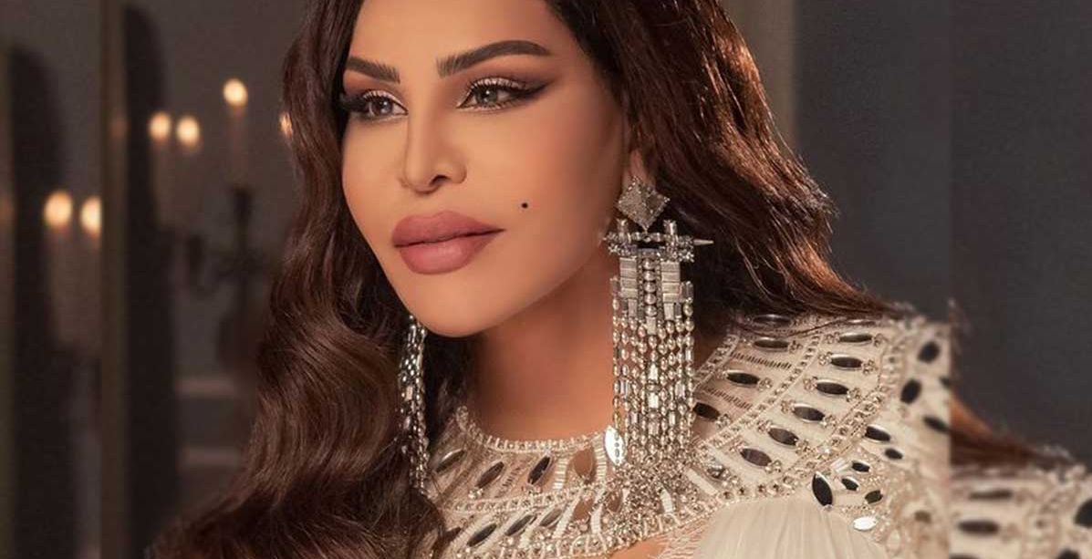 فستان احلام في حفل Joy Awards في السعودية