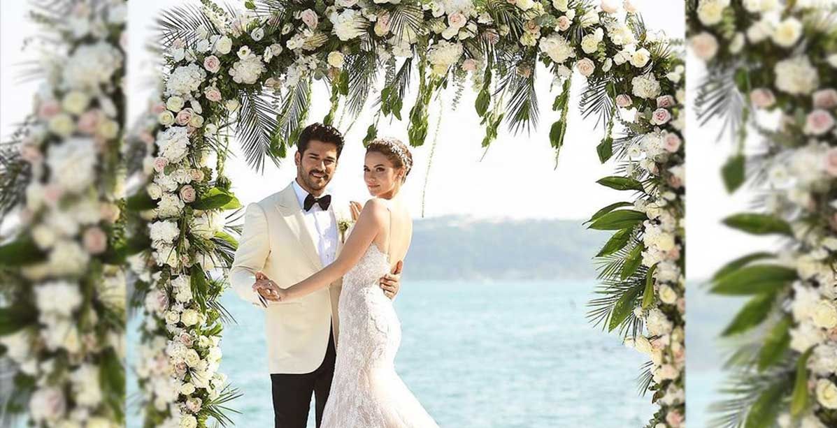 اطلالات الممثلات التركيات في حفلات زفافهن