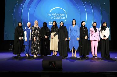 الفائزات في جائزة لوريال اليونسكو من اجل المراة في العلم