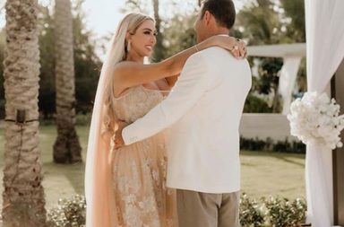 جويل مردينيان عروس متألقة في زفافها الثاني