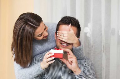 هدايا للرجل في يوم الحب