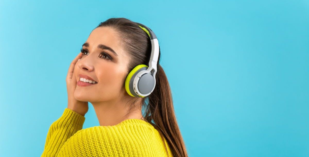 اضرار سماعات الاذن