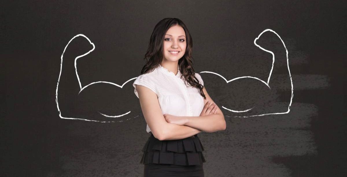علامات قوة الشخصية عند المرأة