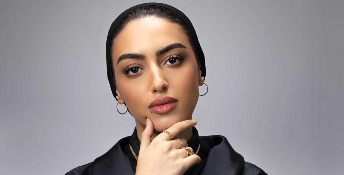 حيل المكياج تجعل بشرتك متوهّجة ومشرقة،