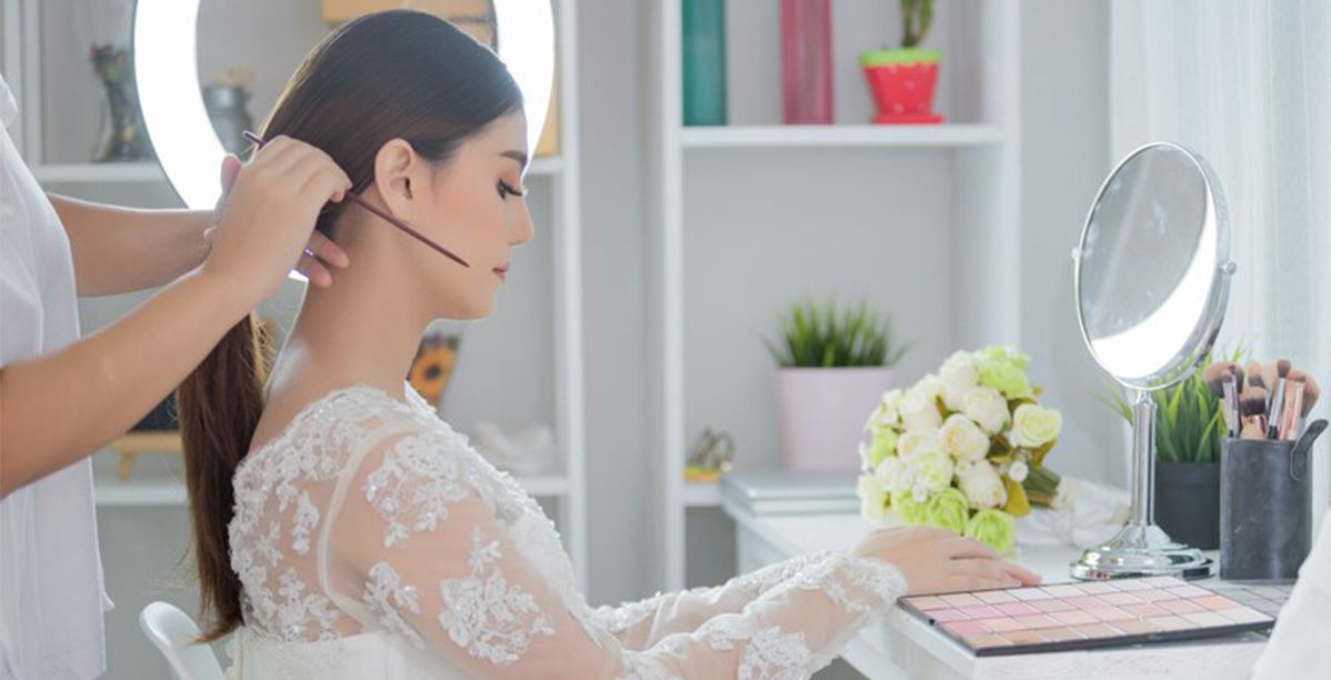 تسريحات شعر طويل للأعراس لإطلالة مميزة في يوم زفافكِ