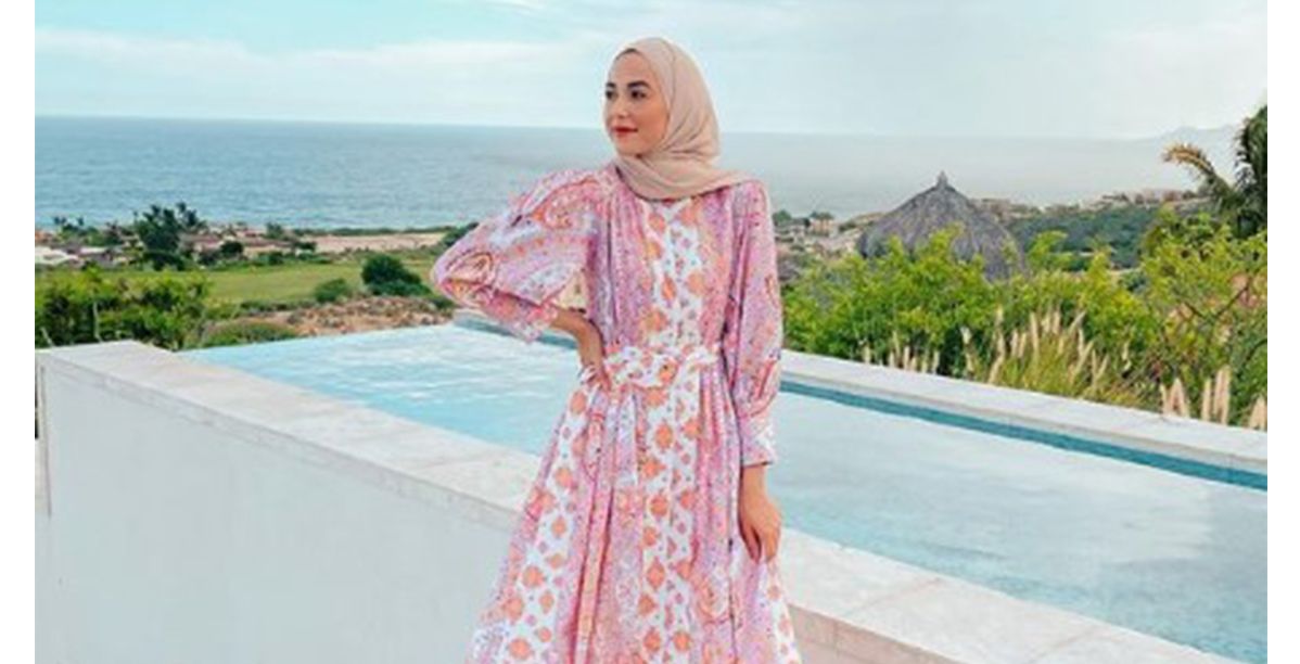 Clothing, Apparel, Dress