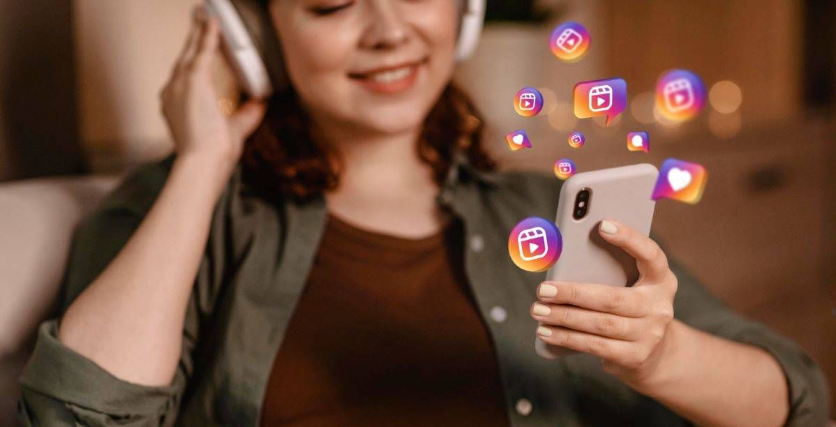 مميزات تطبيق ريلز