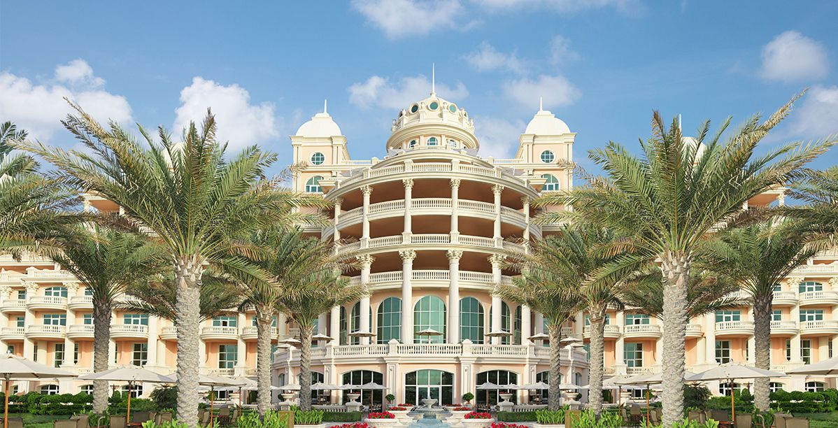 عروضات فنادق دبي ومطاعم دبي بمناسبة يوم المراة الاماراتية