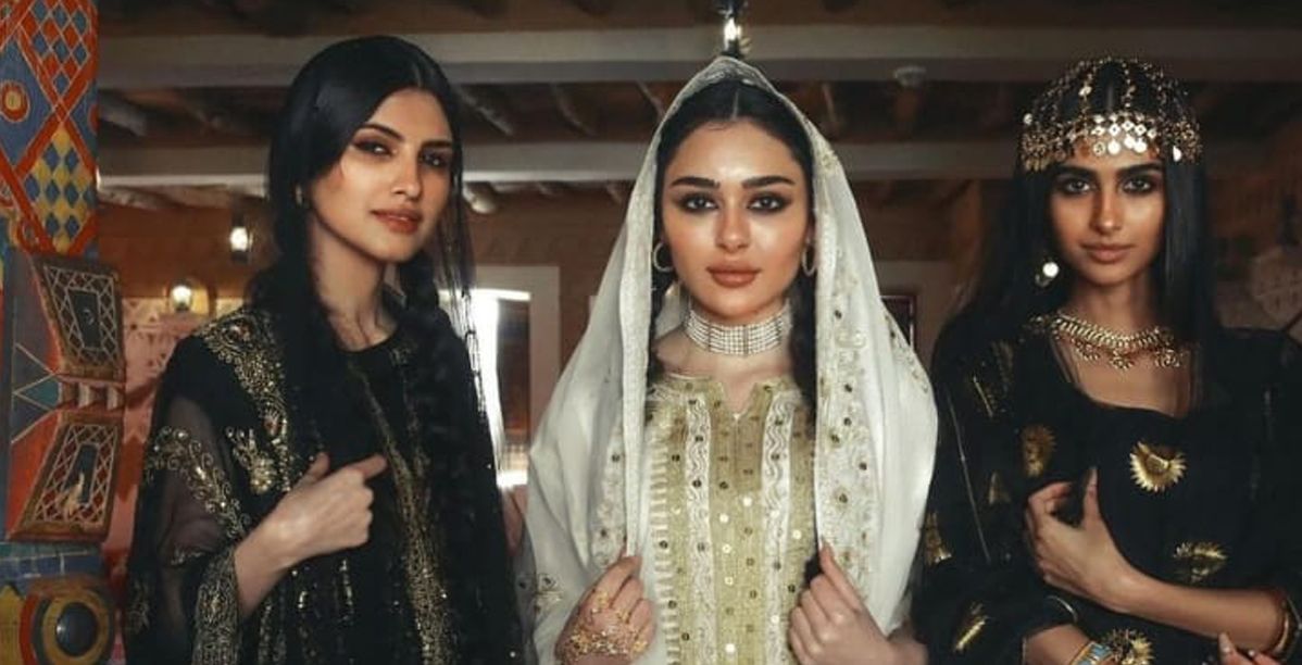 الازياء الرائجة للاحتفال باليوم الوطني السعودي الـ٩٢