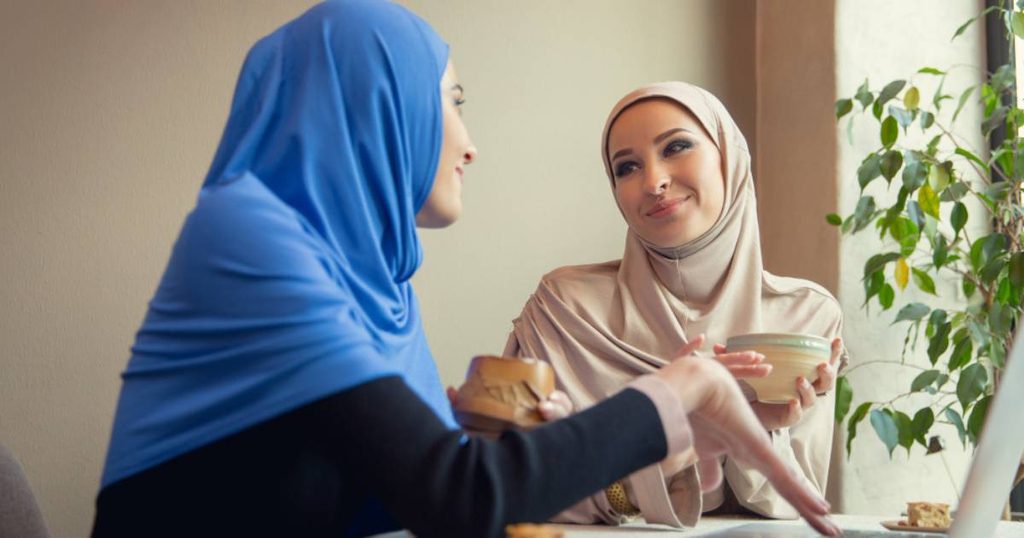 عبارات تسهل عليك إقناع الآخرين