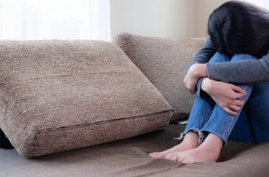 لماذا نقع في الحب المستحيل؟