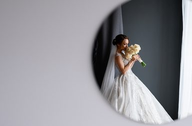 ممارسة العلاقة الحميمة في ليلة الدخلة