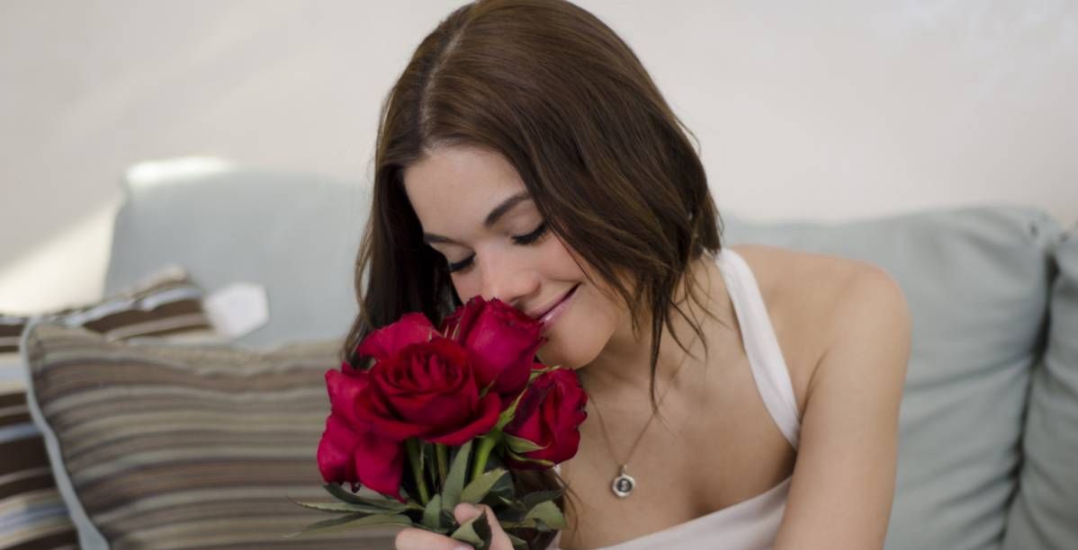أجمل عبارات شكر للشريك على هدية ورد