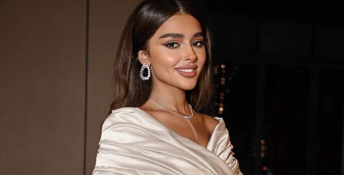 السعودية ألين سليمان تتوّج ضمن قائمة أجمل 100 وجه لعام 2022