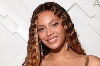 بيونسيه في دبي بمكياج يليق بالبشرة السمراء